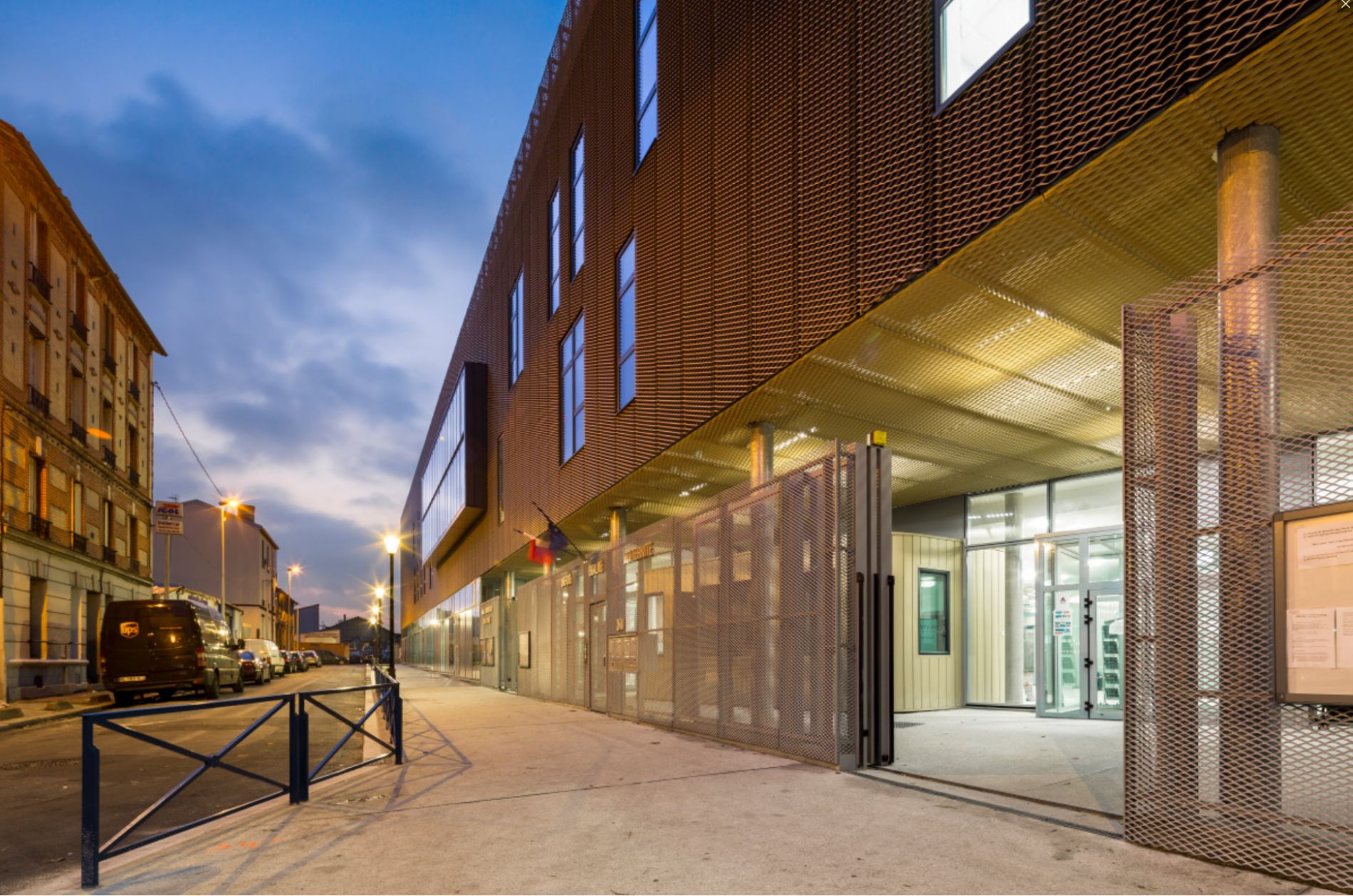 metal deploye groupe scolaire chemin vert